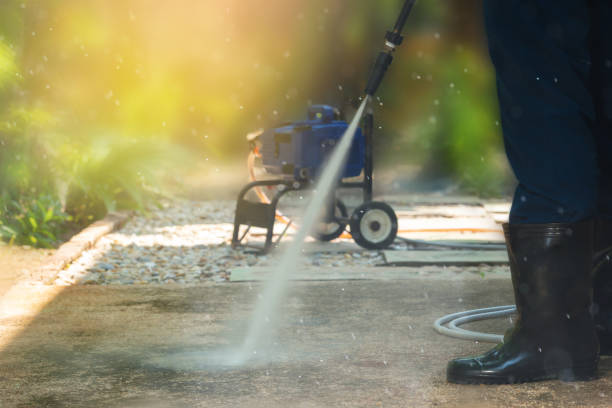 Best Pool Deck Cleaning  in Broxton, GA